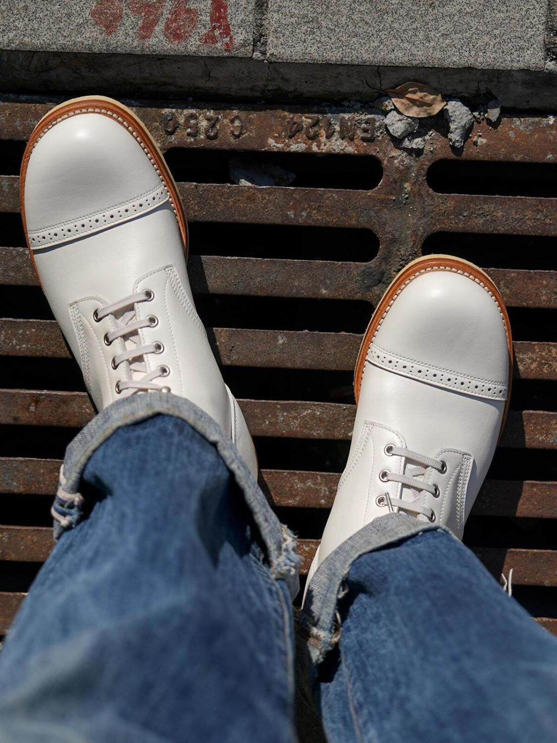Men's Outdoor British-style Lace-up High-top Leather Shoes