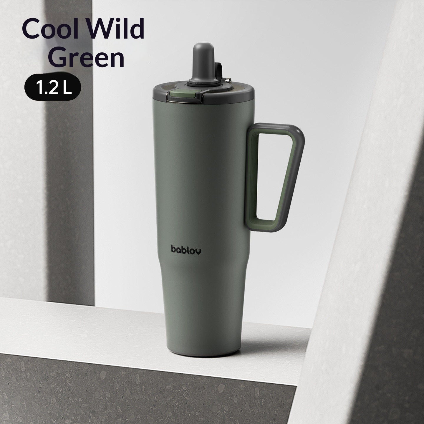 Large-capacity Insulated Stainless Steel Portable Straw Water Bottle