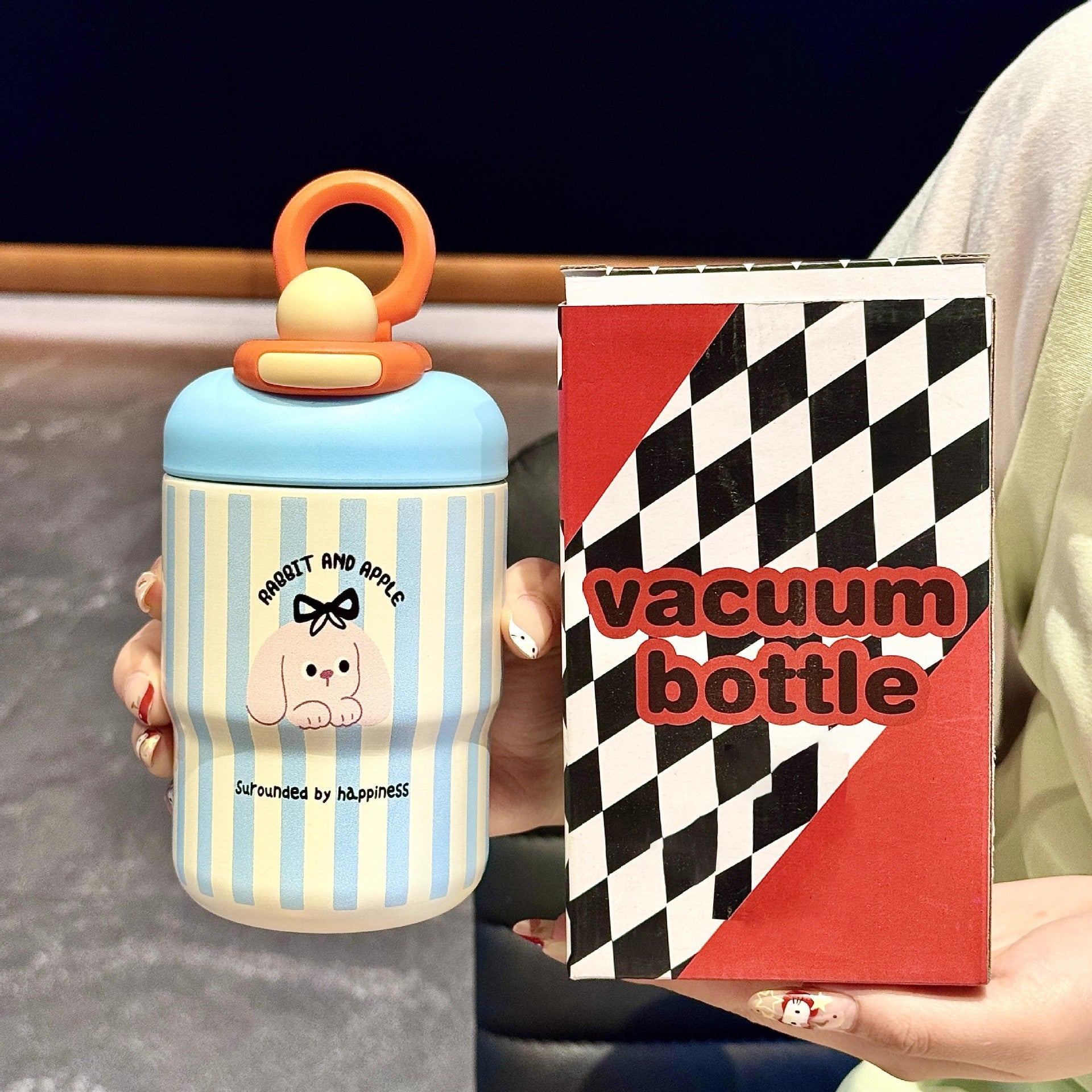 Portable Drinking-water Bottle With Handle Specifically For Direct Drinking